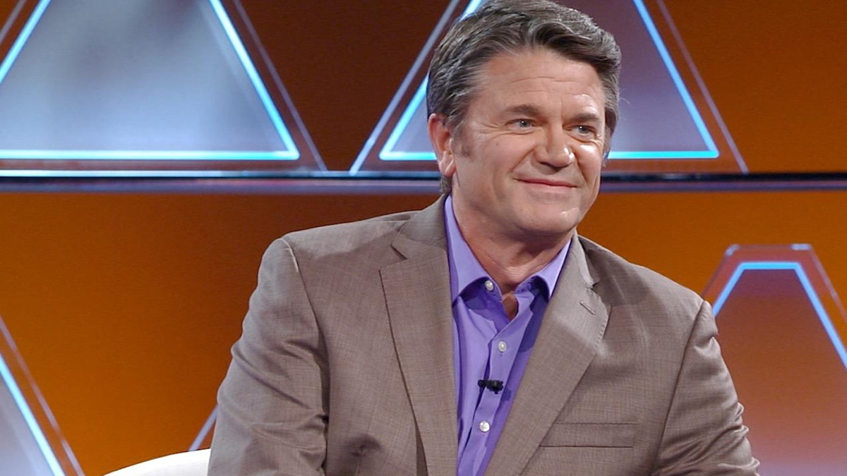 Yvette Nicole Brown vs Fred Willard and Joy Behar vs John Michael Higgins -  The $100,000 Pyramid (Season 1, Episode 8) | Apple TV