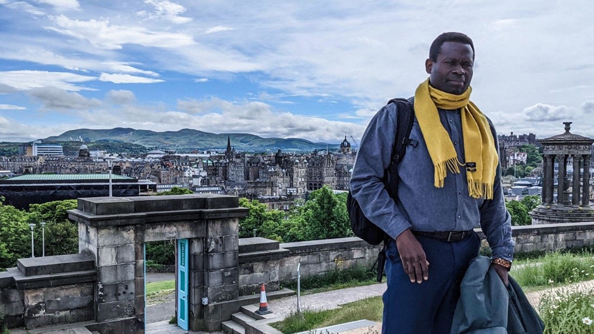 Nottingham Walking Victorian Britain (Series 1, Episode 3) Apple TV