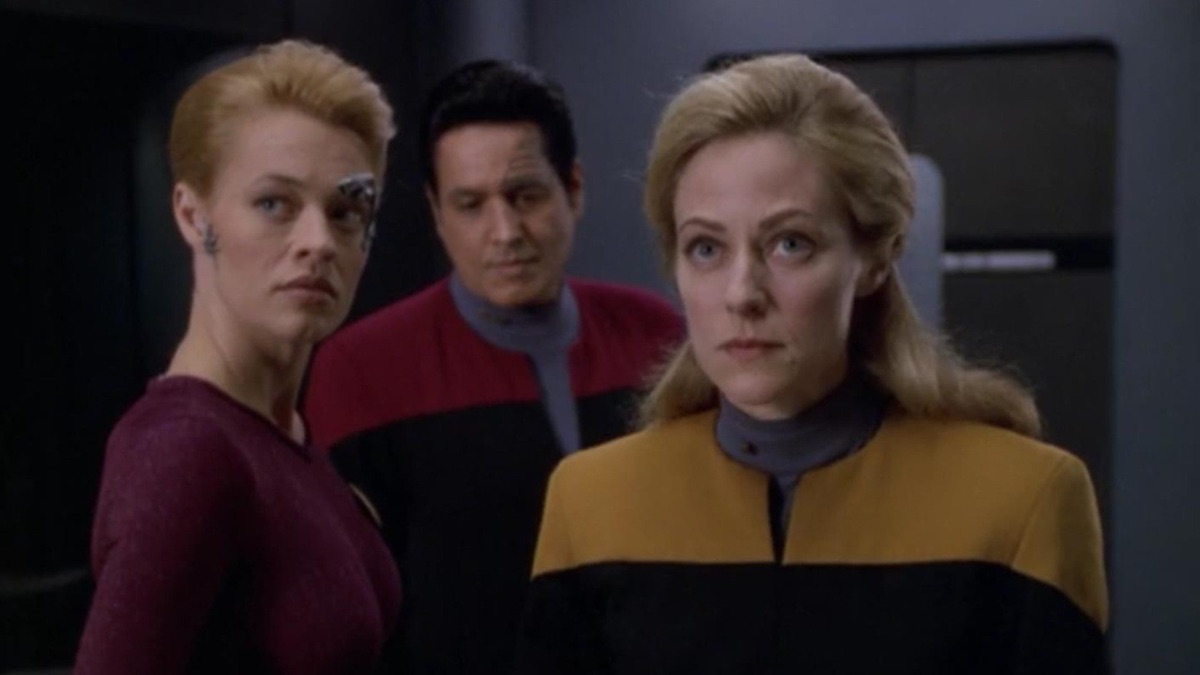 voyager equinox cast