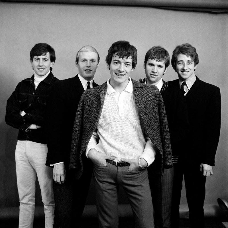 THE HOLLIES - Lyrics, Playlists & Videos | Shazam