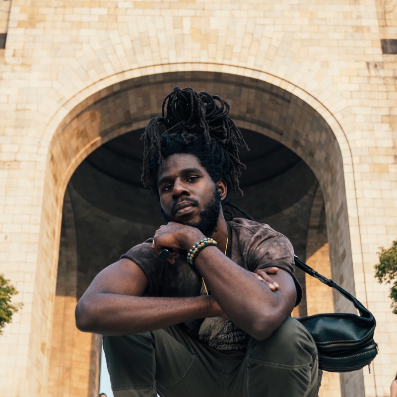 Chronixx Lyrics Playlists Videos Shazam