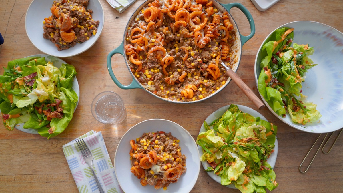 Midwest Mom — Girl Meets Farm Apple TV