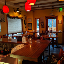 Canyon Bistro & Wine Bar