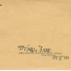 Manchester, UK 4-June-2000 - Pearl Jam