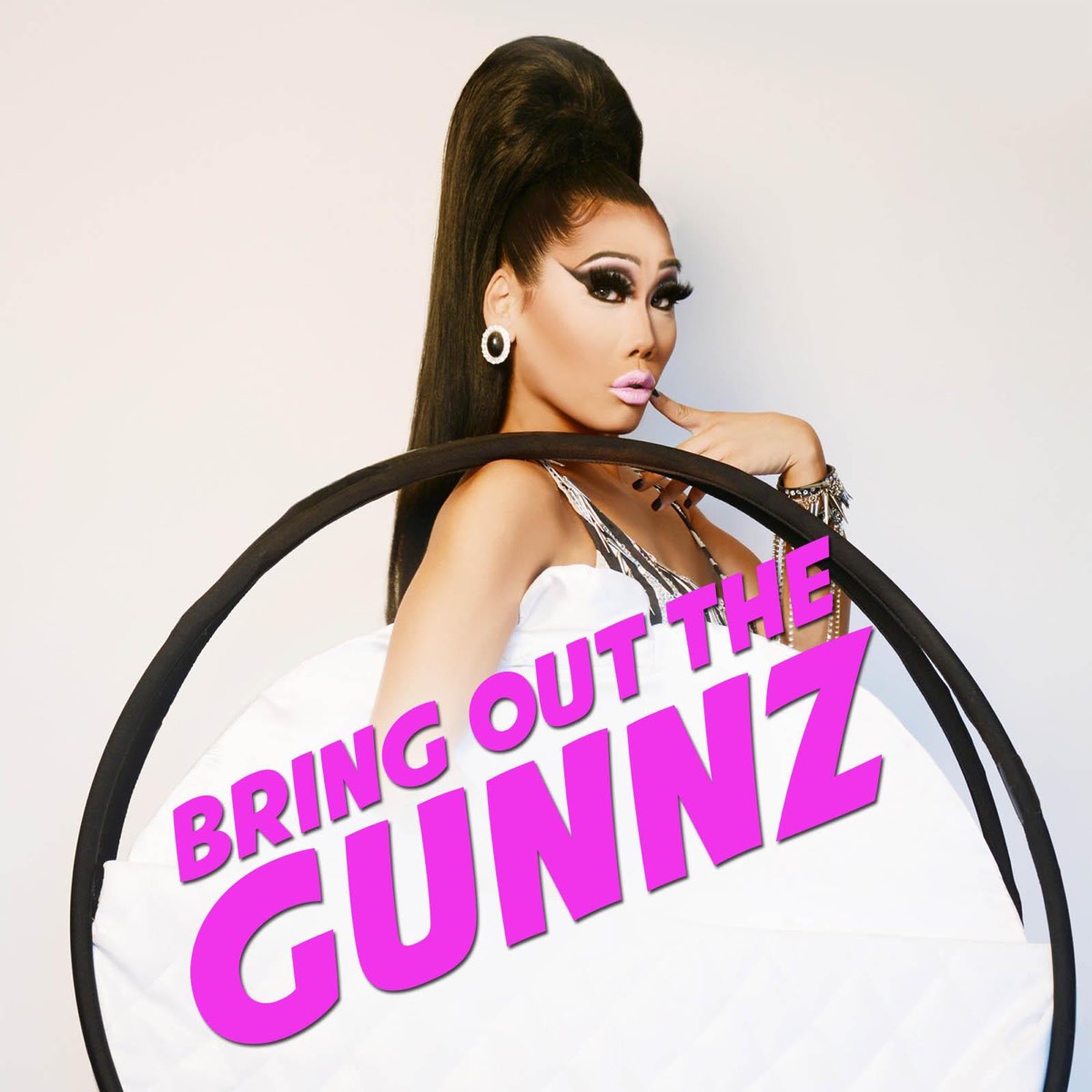 Включи single. Gia Gunn.