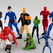 Hotel Ugly - Action Figures Fighting