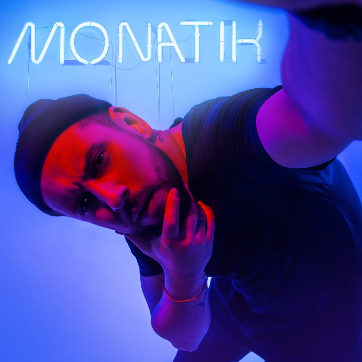 Spinning mp3. Монатик. MONATIK обложка. Монатик альбом. Монатик звучит.
