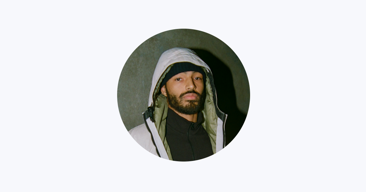 ‎Navy Blue on Apple Music