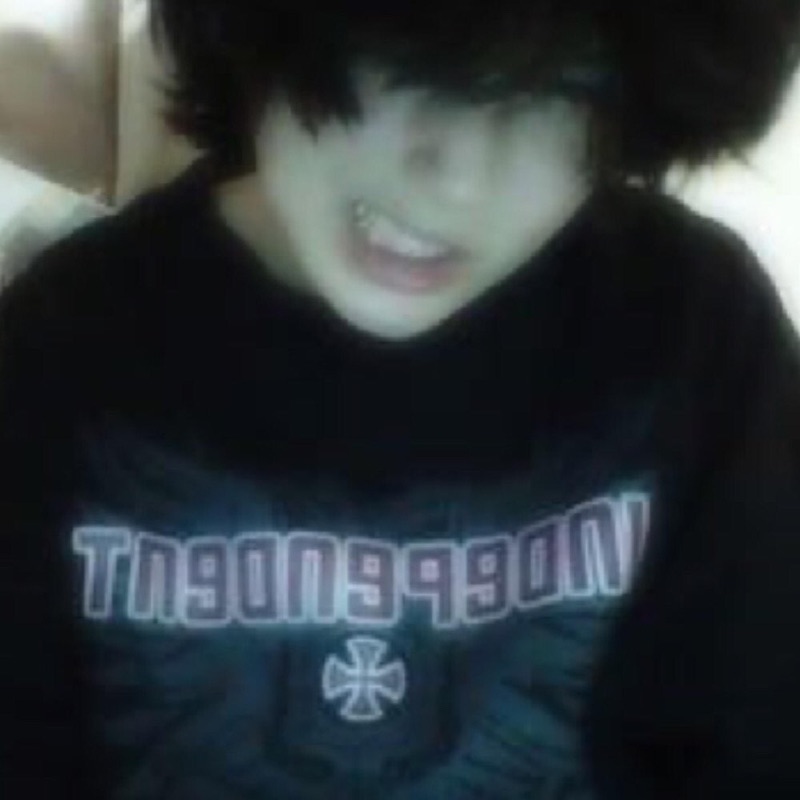 Crystal Castles Lovers Who Uncover Lyrics