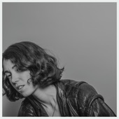 Kelly Lee Owens - Keep Walking