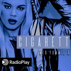 Cigarett med Tommie X