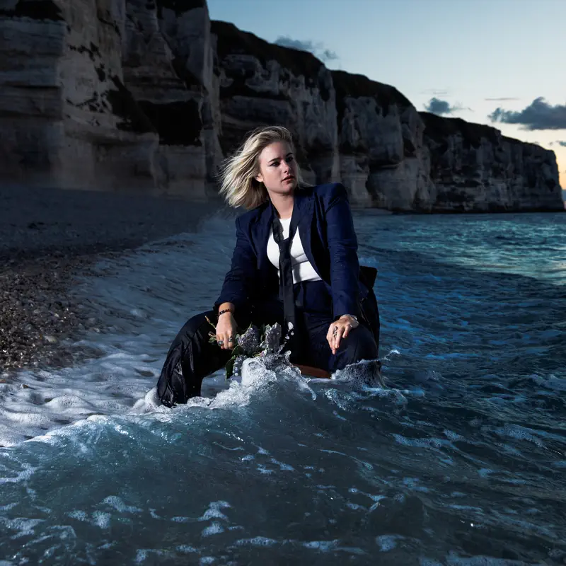 Stéphane - Madame (2023) [iTunes Plus AAC M4A]-新房子