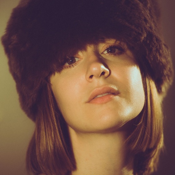 Cover artwork for Hum