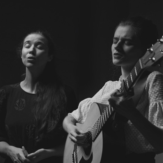 Cover artwork for Thousand (feat. Lisa Hannigan)