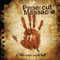 In the Middle - Papercut Massacre lyrics