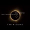 Twin Suns - feat. Twisted Artistics - Roar Farstad lyrics