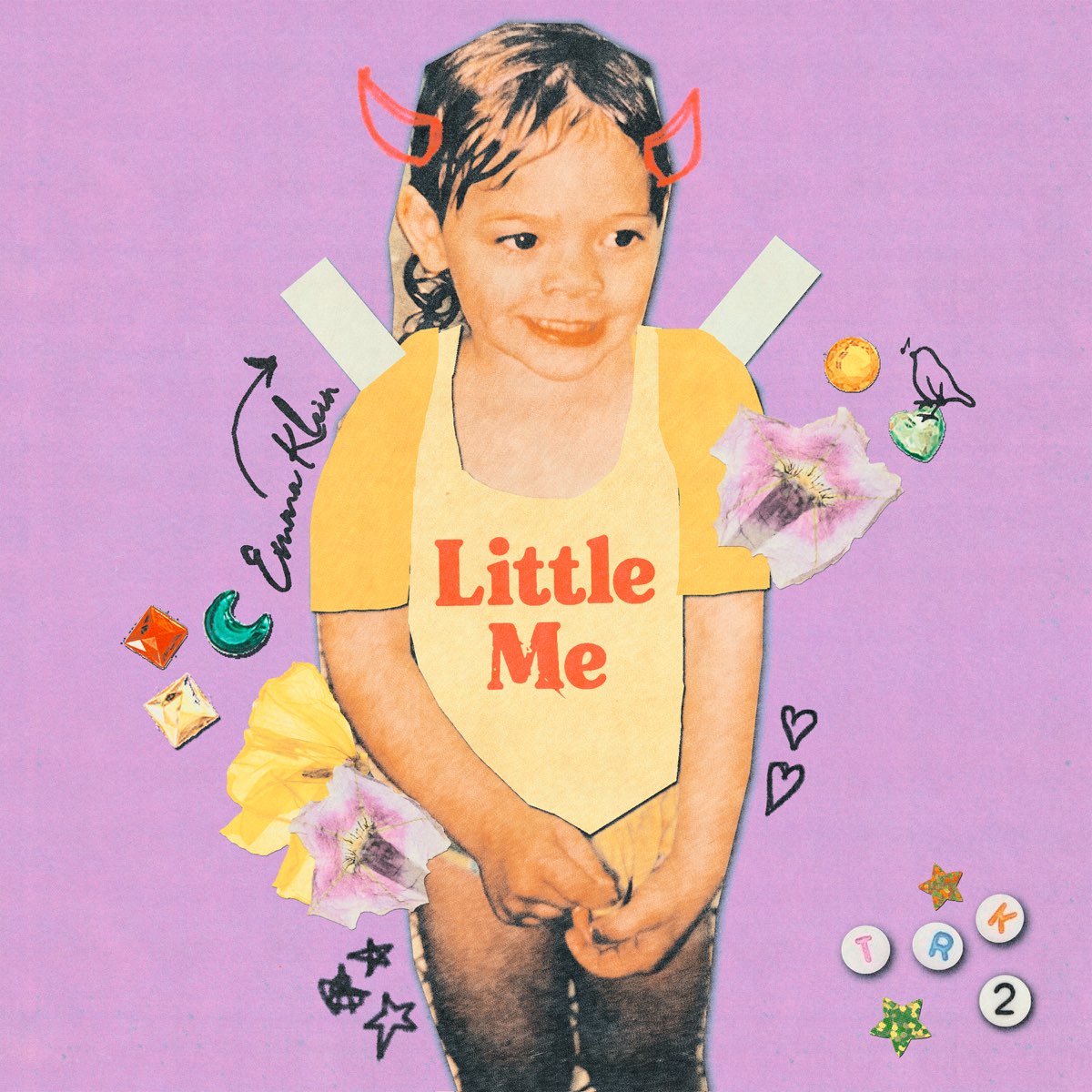 Песня little me. Эмма Кляйн девочки. Emma Klein. Книга девочки Эмма Клейн.