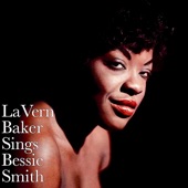 Sings Bessie Smith (Remastered)