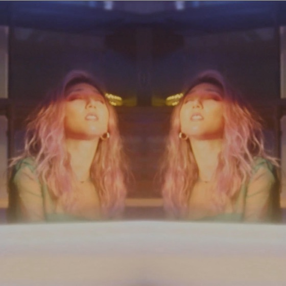Cover artwork for Sentimental Dreamin'