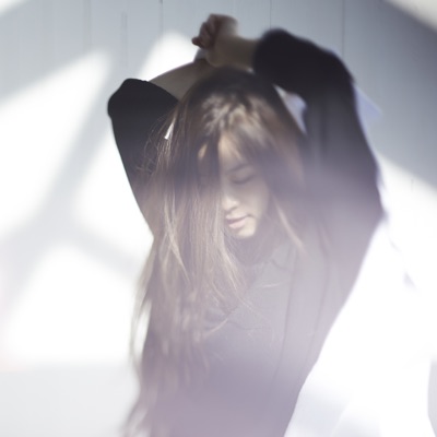 結露 片平里菜 Shazam