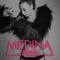 Junkie (feat. Svenstrup & Vendelboe) - Medina lyrics
