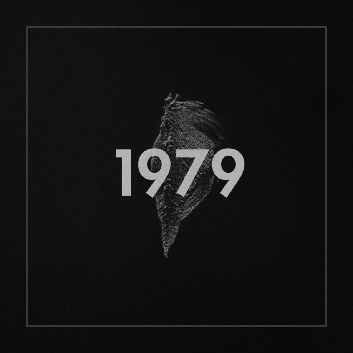 Надпись 1979. Надпись 1979 год. 1979 Картинка. 1979 Год цифры. Son Lux логотип.