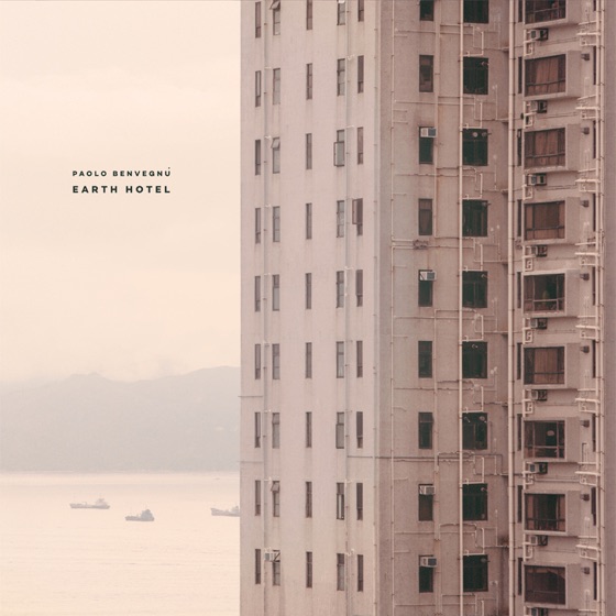 Cover artwork for Avenida Silencio