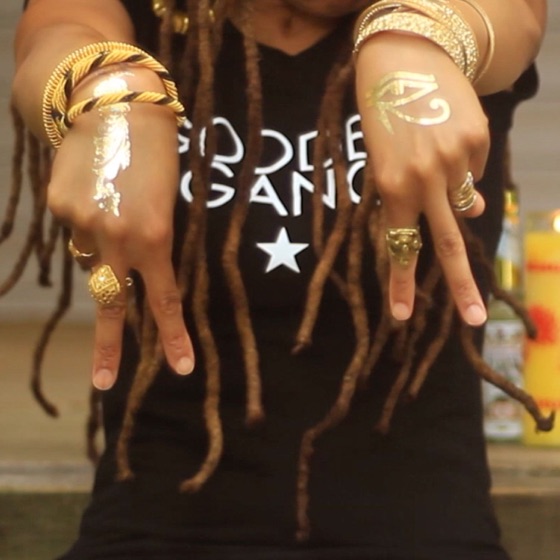 Cover artwork for Queen Ting
