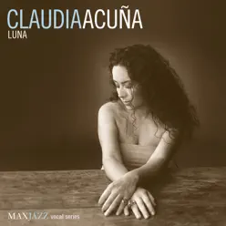 Luna - Claudia Acuña Luna - Claudia Acuña