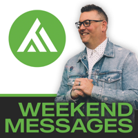 Student Pastor Zach Barnes