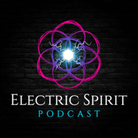 Intuitive/Psychic/Medium and Astrologer Lisa Salvatore