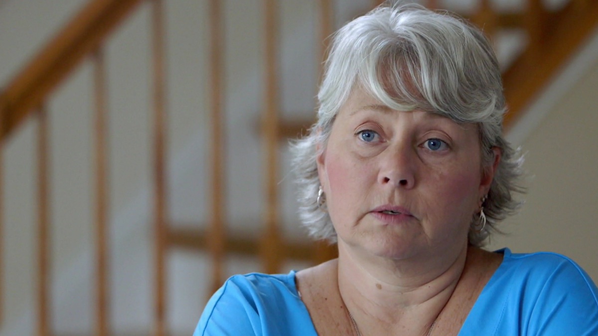 Dakota James Smiley Face Killers The Hunt For Justice Season 1 Episode 1 Apple Tv