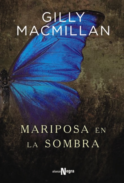 Mariposa en la sombra