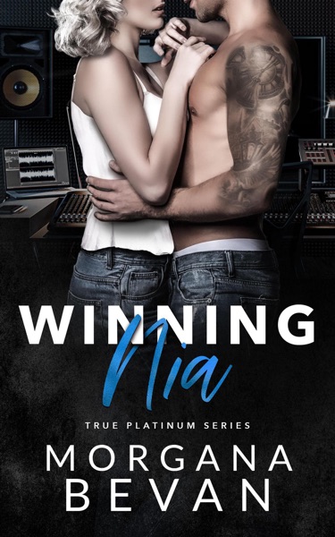 Winning Nia: A Second Chance Rock Star Romance