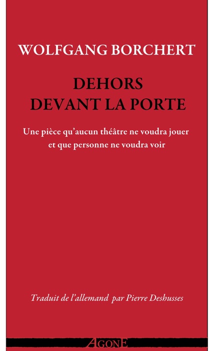 Dehors devant la porte