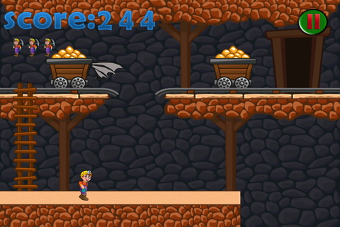 Gold Mine Pitfall Escape Dash screenshot 3