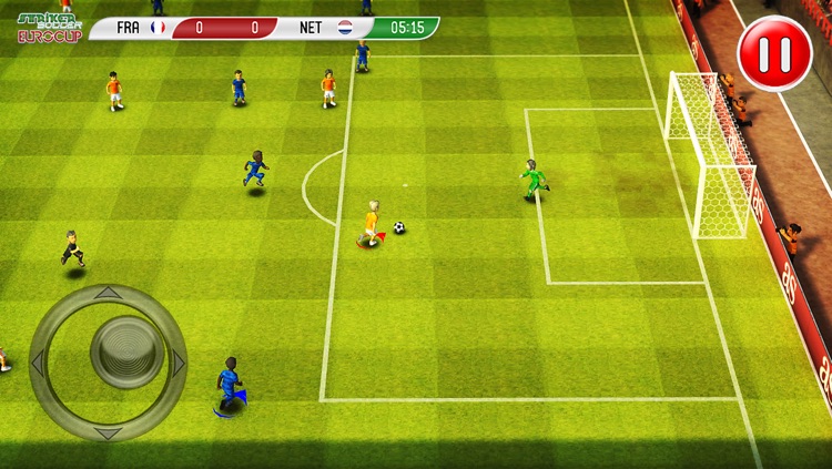 Striker Soccer Euro 2012 Lite: dominate Europe with your team