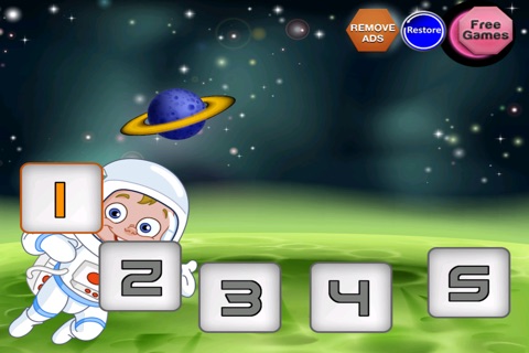 Epic Spaceman Jump - Cool Moon Bouncing Arcade screenshot 3
