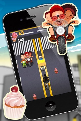Kelvin's Saigon Cupcake Adventure - Free Scooter Racing Game screenshot 2