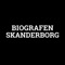 Med denne app har du mulighed for at gennemse programmet for Biografen Skanderborg, samt se yderligere filminformationer som trailer, censur, medvirkende skuespillere, varighed m