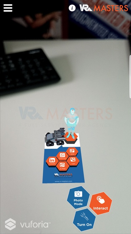 VRM AR Showcase screenshot-3