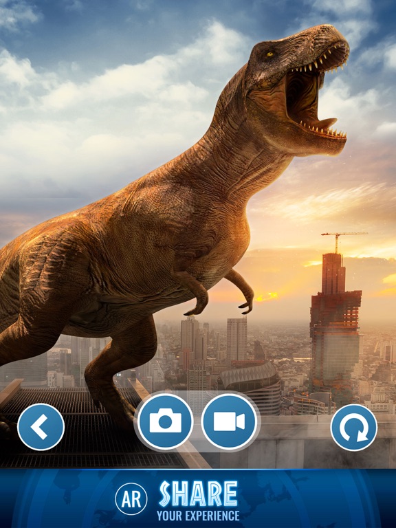 Jurassic World Alive screenshot