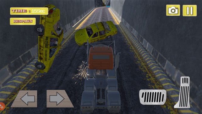 Roadway War Truck Racing