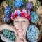 Flower Crown Photo Editor offers you various HD Flower Crowns styles for an instant Flower Crown growth easily and free to use and make your face differently