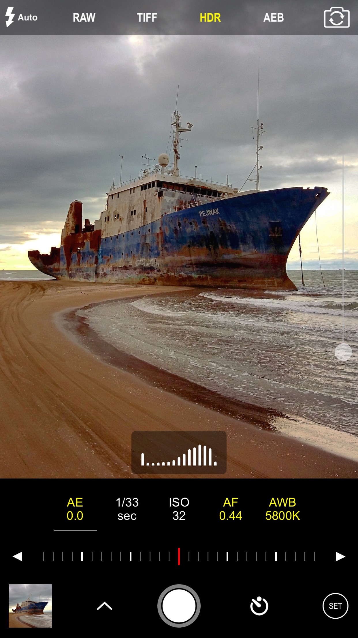 Screenshot do app ProCam 7