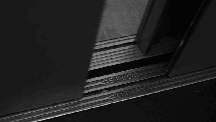 The Elevator Ritual - Horror Mini Game