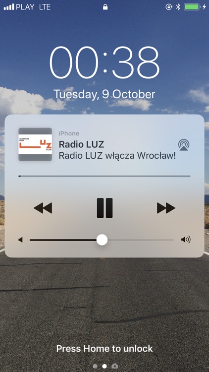 Student Radio Player screenshot-5