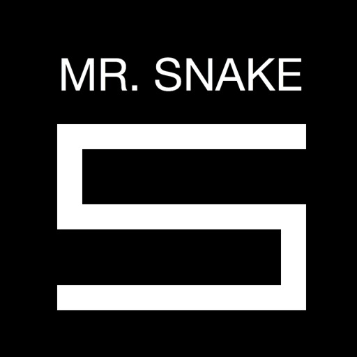 Mr. Snake - Nibbles With Two Snakes