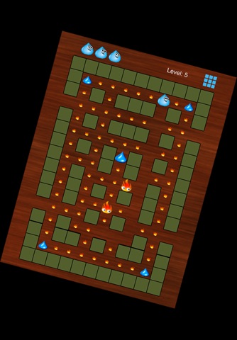 WaterDrop Maze - Rescue waterdrop from flames and trapz without panic. A top free race against time and enemies labyrinth game for kids and adults. screenshot 2