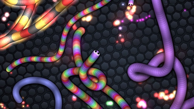 Slithering Snakes - Change all colorful unlocked skins while(圖2)-速報App